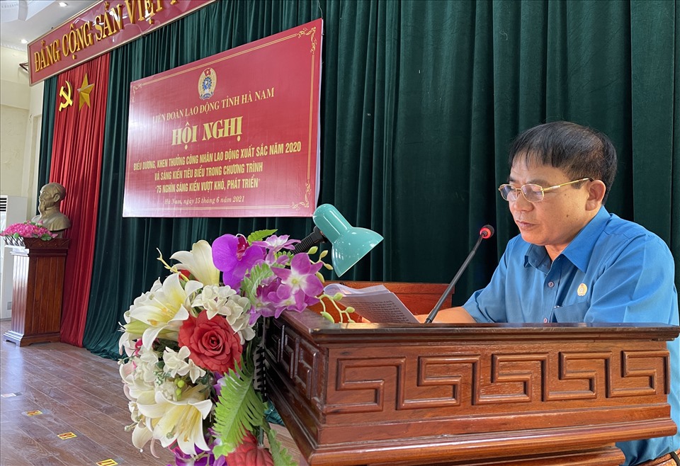 Ông Phạm Văn Quý - Phó Chủ tịch LĐLĐ tỉnh Hà Nam. Ảnh: Hà Anh