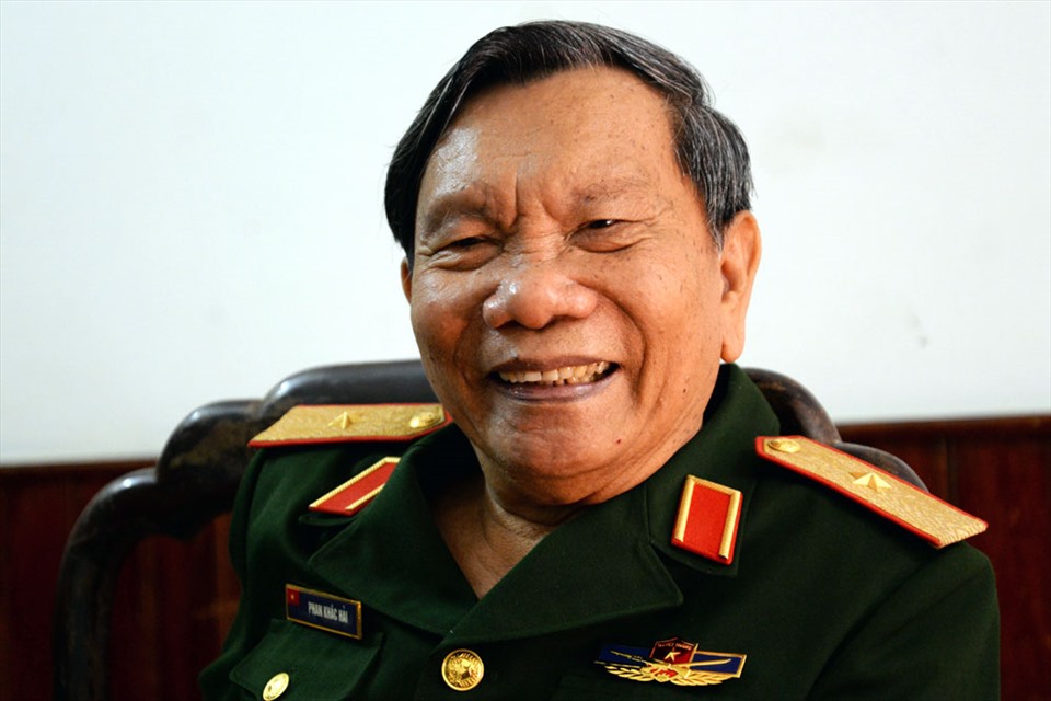 Thiếu tướng Phan Khắc Hải - nguyên Tổng Biên tập báo Quân đội nhân dân, nguyên Thứ trưởng Bộ Văn hóa Thông tin. Ảnh: Hoàng Thái