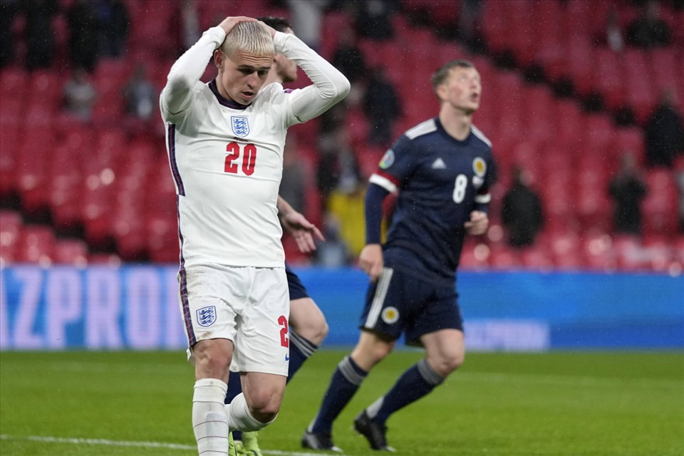 Foden đang đá rất tệ ở EURO 2020. Ảnh: AFP.
