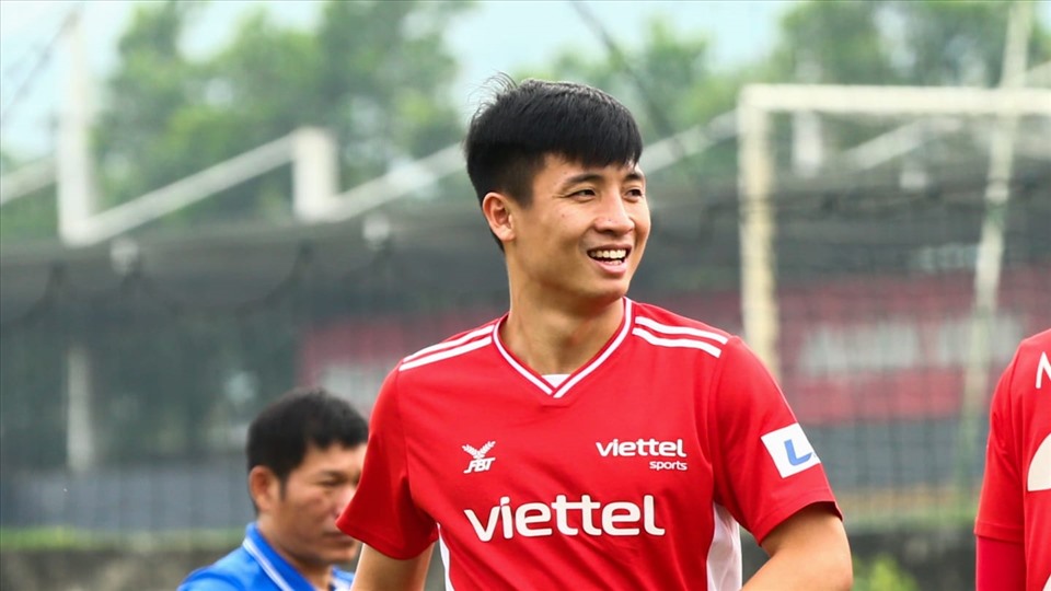 Trung vệ Bùi Tiến Dũng quyết tâm cùng Viettel thi đấu tốt ở AFC Champions League sau thành công với tuyển Việt Nam. Ảnh: CLB Viettel.