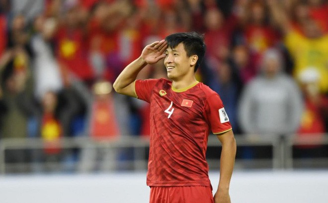 Bùi Tiến Dũng thi đấu cho đội tuyển Việt Nam tại Asian Cup 2019. Ảnh: AFC