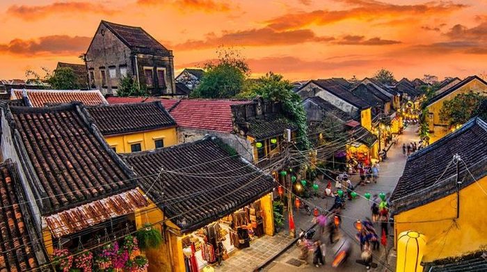 Phố cổ Hội An được bình chọn là điểm du lịch không có ô tô đẹp nhất thế giới