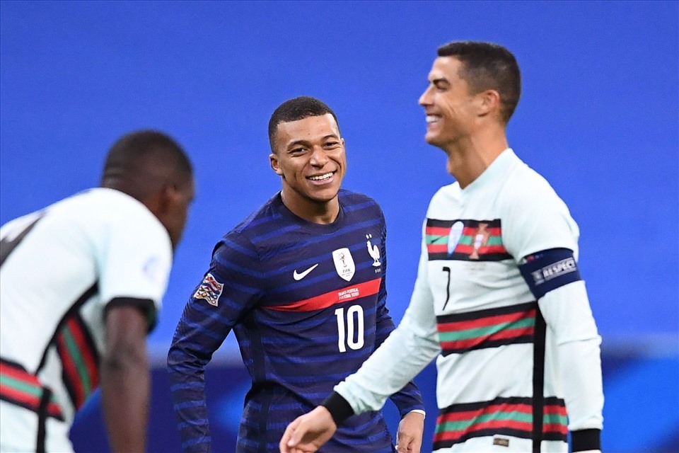 Mbappe và Ronaldo tại