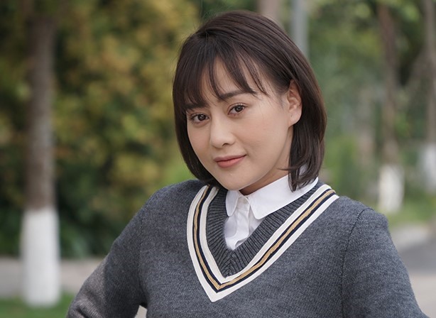 Nữ diễn viên Phương Oanh gây chú ý trong phim “Hương vị tình thân”. Ảnh: LĐ