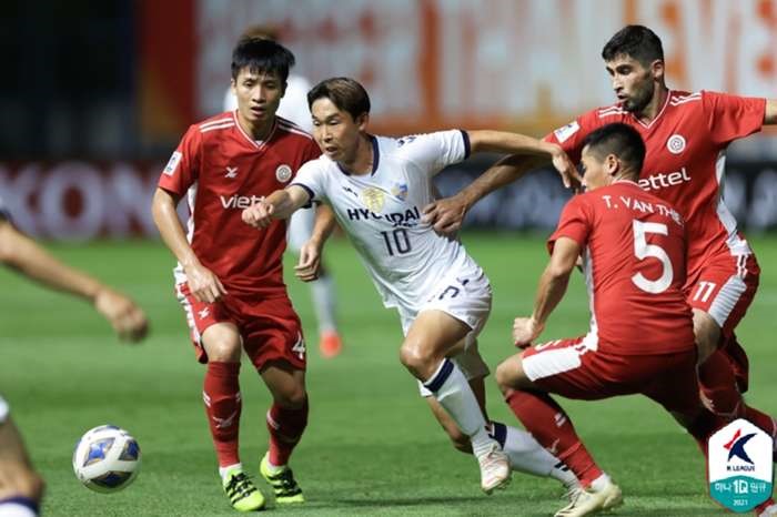Báo Hàn chê màn trình diễn của Ulsan Hyundai trong trận ra quân tại AFC Champions League. Ảnh: Goal