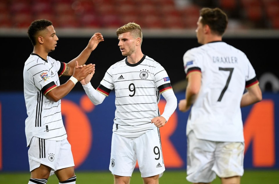 Ở EURO 2020, đội tuyển Đức thể hiện phong độ thất thường khi dễ dàng dành chiến thắng trước đối thủ lớn như Bồ Đào Nha nhưng lại để Hungrary cầm hòa ở lượt trận cuối vòng bảng. Ảnh: AFP