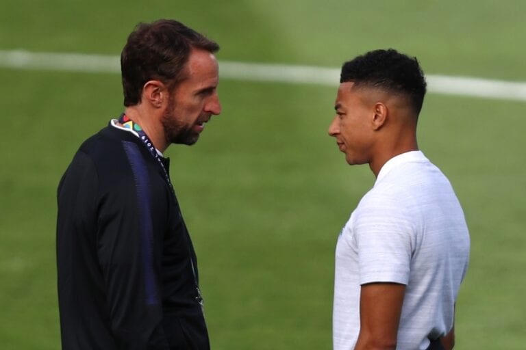 Nếu chấn thương của Alexander-Arnold ở mức độ nặng, Jesse Lingard có cơ hội trở lại đội tuyển Anh. Ảnh: FA