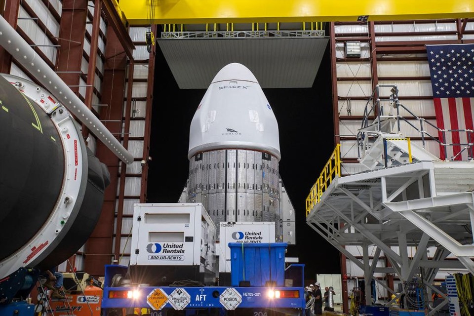 Tàu chở hàng SpaceX Dragon cho sứ mệnh tiếp tế CRS-22 sẵn sàng cho cuộc phóng ngày 3.6. Ảnh: SpaceX