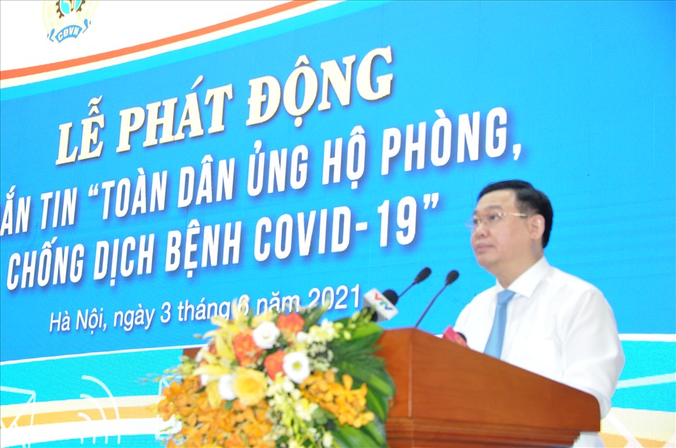 Tới dự chương trình có Đ/c Vương Đình Huệ - Ủy viên Bộ Chính trị, Chủ tịch Quốc hội Nước Cộng hòa Xã hội Chủ nghĩa Việt Nam