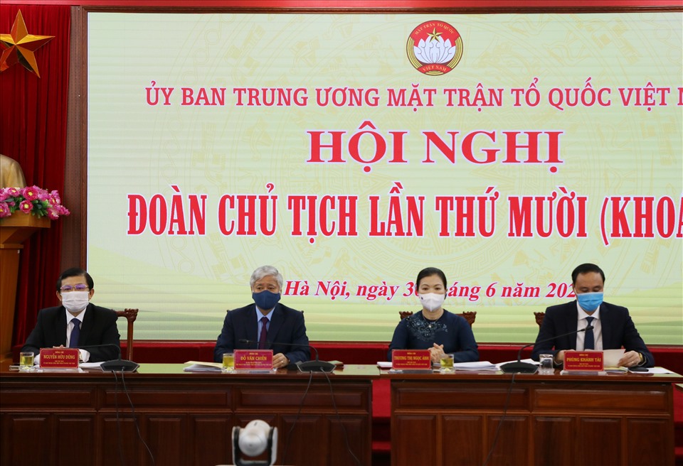 Hội nghị Đoàn Chủ tịch lần thứ 10.