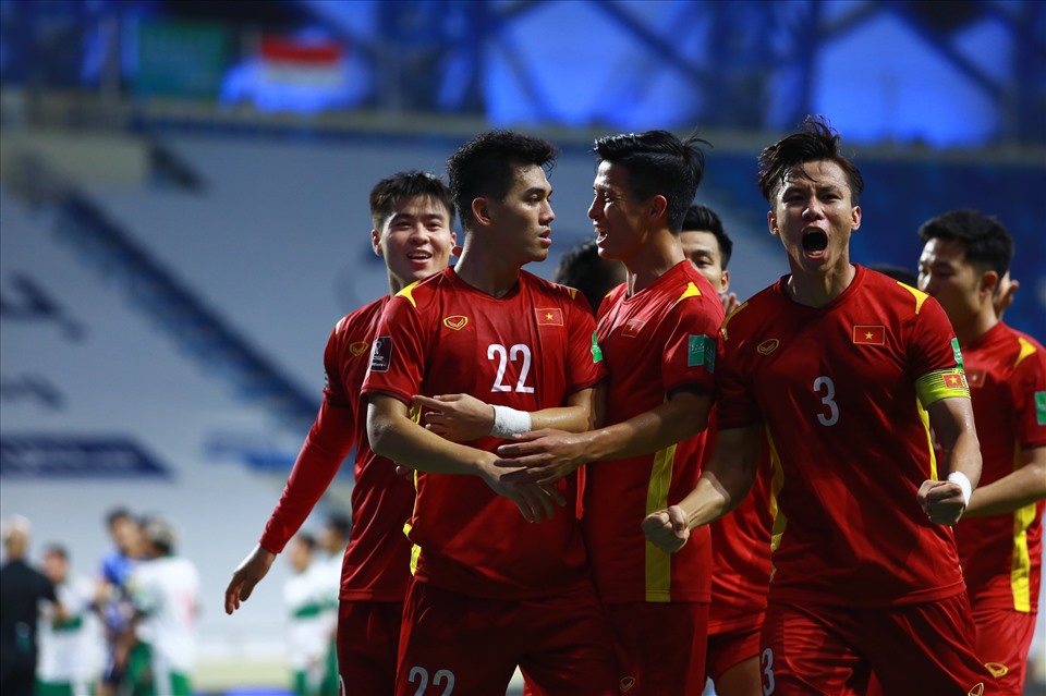 Tuyển Việt Nam đánh bại Indonesia tỉ số đậm 4-0. Ảnh: Trung Thu