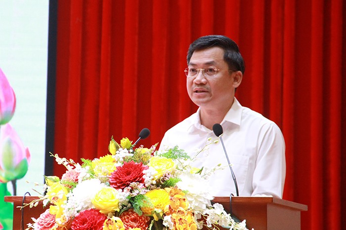 Phó Chủ tịch UBND TP Hà Minh Hải phát biểu tại lễ ra quân. Ảnh: HNP