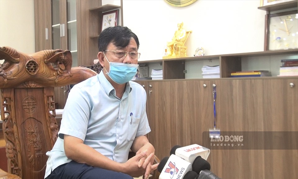 Ông Nguyễn Hữu Hiệp - Chủ tịch UBND huyện Mường Ảng làm việc với phóng viên.