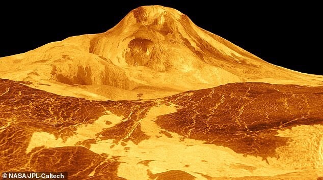 Maat Mons - một ngọn núi lửa lớn trên sao Kim. Ảnh: NASA