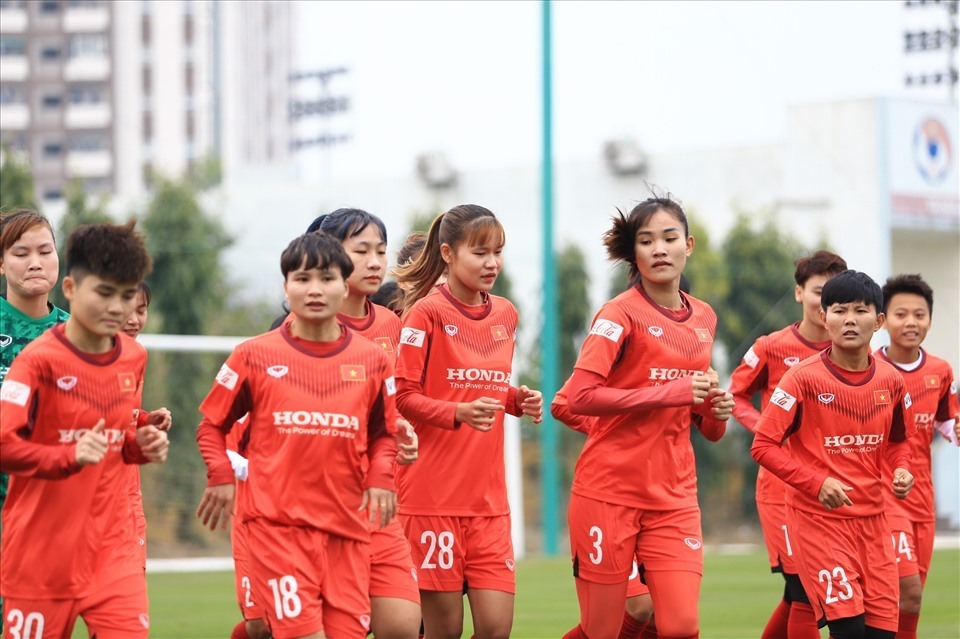Đội tuyển nữ Việt Nam hội quân chuẩn bị cho vòng loại Asian Cup nữ 2022. Ảnh: VFF