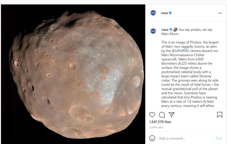 NASA chia sẻ bức ảnh Phobos trên Instagram. Ảnh chụp màn hình