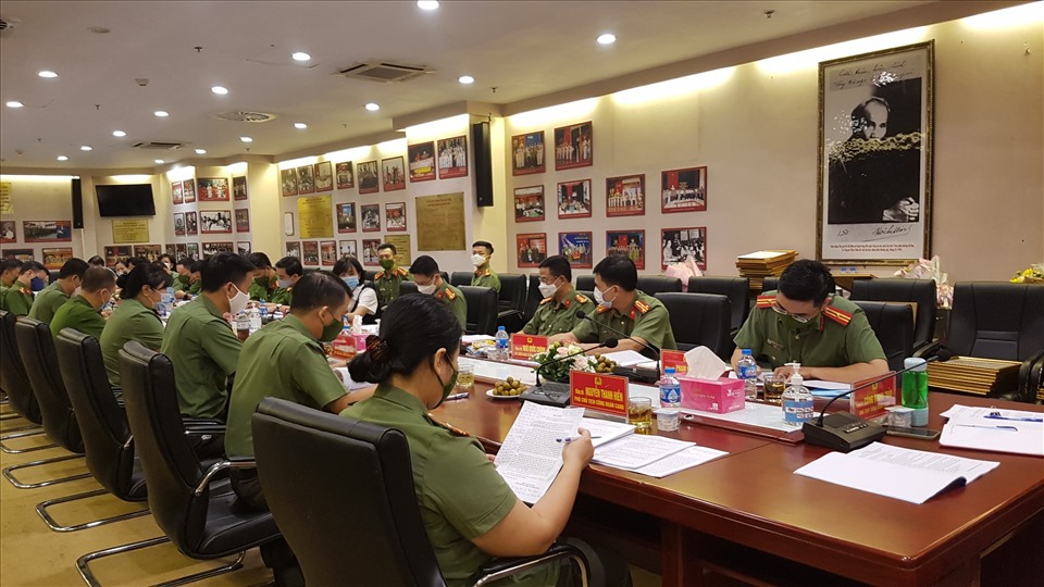 Hội nghị Ban Chấp hành Công đoàn CAND lần thứ VIII, Sơ kết công tác Công đoàn 6 tháng đầu năm, dự kiến công tác công đoàn 6 tháng cuối năm 2021. Ảnh: Lương Hạnh.