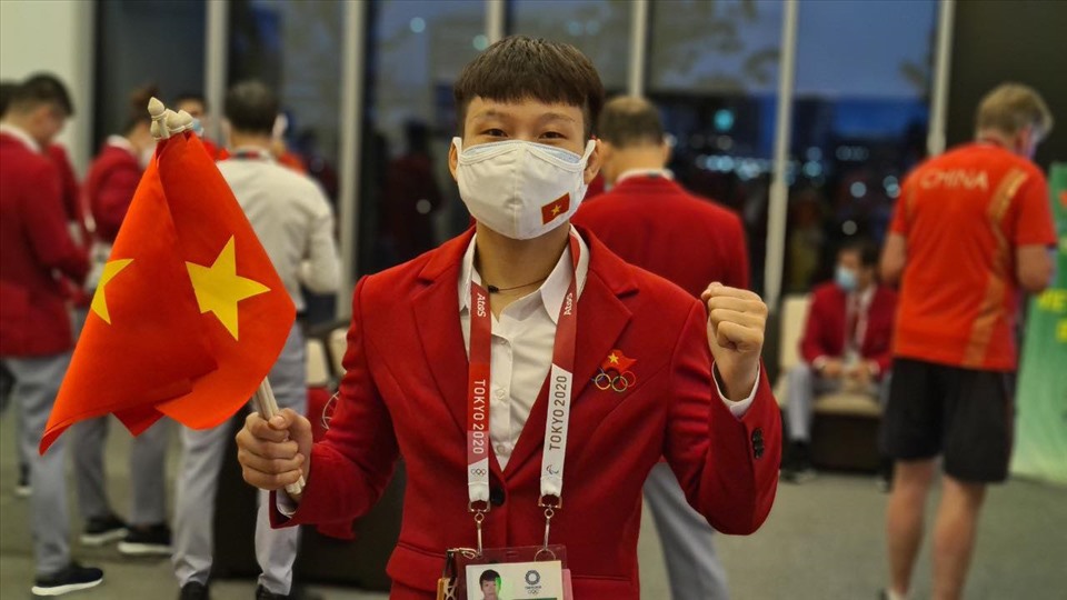 Những thành viên của đoàn thể thao Việt Nam tham dự lễ khai mạc. Ảnh: Thu Sâm
