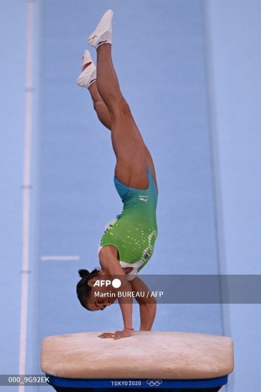 Phần biểu diễn của nữ vận động viên Oksana Chusovitina tại Olympic Tokyo 2020. Ảnh: AFP