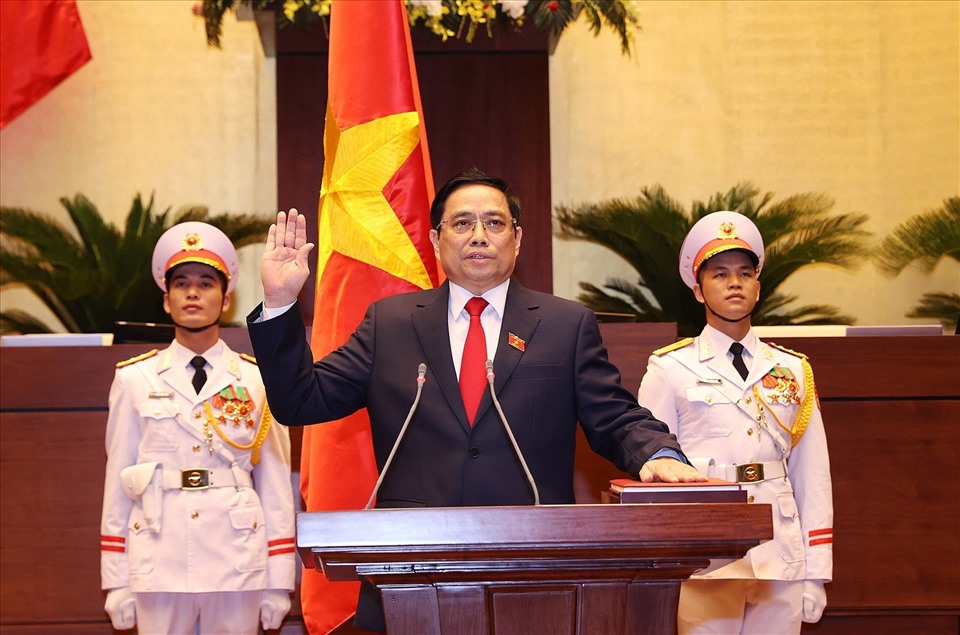 Thủ tướng Phạm Minh Chính tuyên thệ nhậm chức. Ảnh: TTXVN