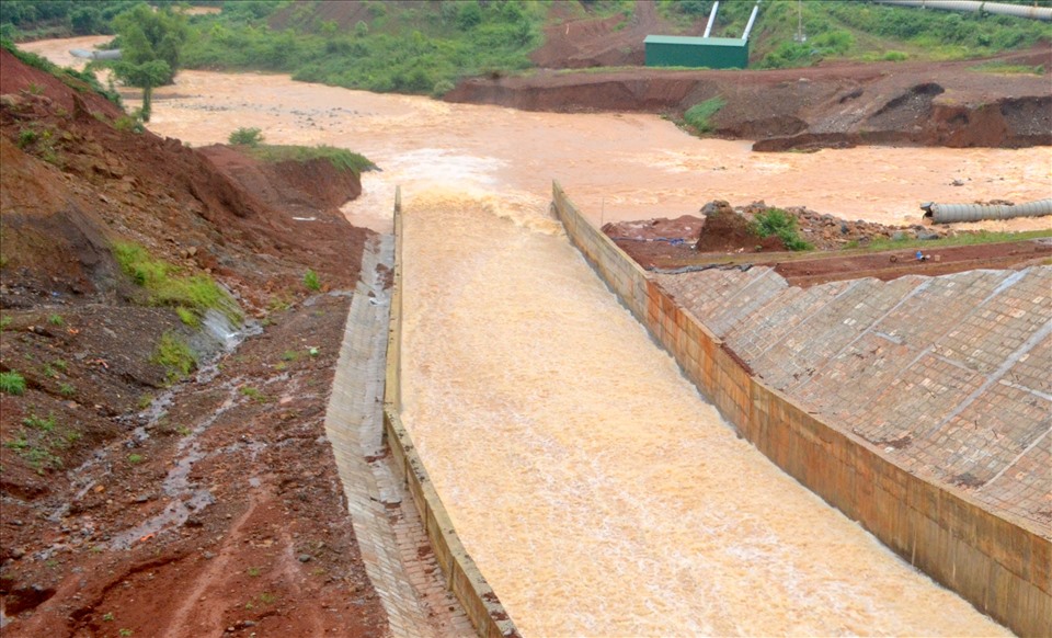 6 công trình thủy điện khi xả lũ trong mùa mưa này dễ làm ảnh hưởng đến vùng hạ du. Ảnh: PK