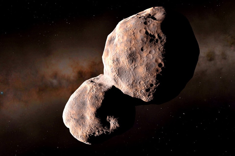 Arrokoth - thiên thể thuộc vành đai Kuiper được tàu vũ trụ New Horizons tiếp cận năm 2019. Hai tiểu hành tinh 203 Pompeja và 269 Justitia có màu sắc tương tự thiên thể này. Ảnh: NASA