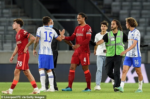 Van Dijk đã nở nụ cười trở lại trên sân cỏ. Ảnh: Liverpool.