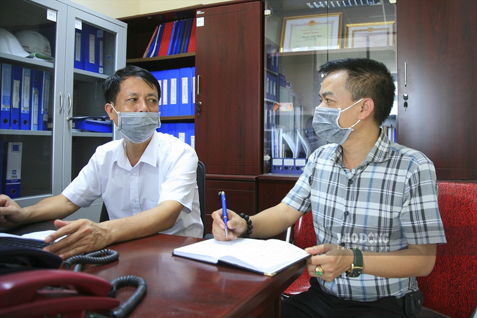 Cung cấp thông tin cho phóng viên, ông Nguyễn Đình Thủy - cán bộ Phòng Kỹ thuật và An toàn của Nhà máy cho biết: “Công suất thiết kế của nhà máy là 1.920 MW nhưng công suất chỉ đạt 1.395 MW“.