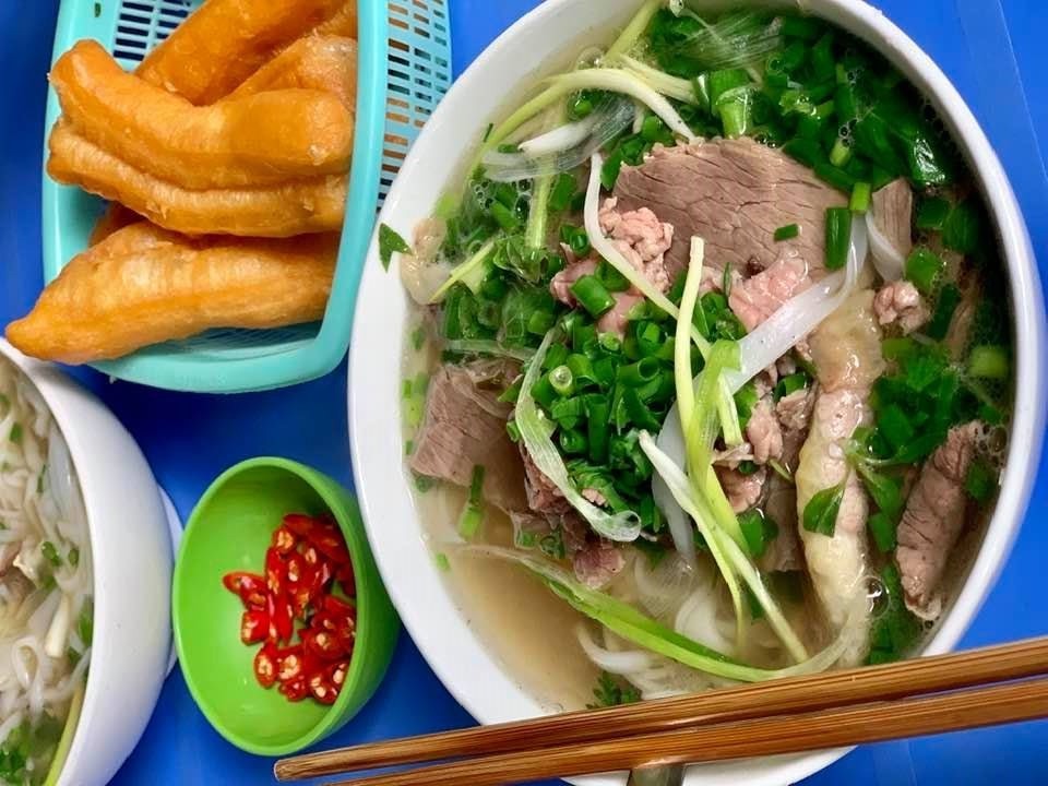 Bát phở sáng của người Hà Nội. Ảnh: Phương Chi