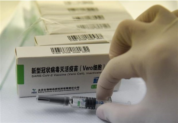 Vaccine Vero Cell của Tập đoàn Dược phẩm Quốc gia Trung Quốc cho tác dụng tốt nhất khi hoàn thành 03 mũi tiêm. Ảnh: Xinhua
