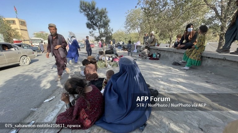 Hàng nghìn gia đình phải sống trong cảnh khốn khó tại một công viên ở Kabul, ngày 11.8. Ảnh: AFP