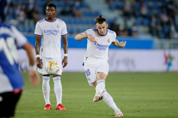 Gareth Bale và Eden Hazard đều có những ảnh hưởng nhất định trong chiến thắng 4-1 trước Alaves. Ảnh: Real Madrid