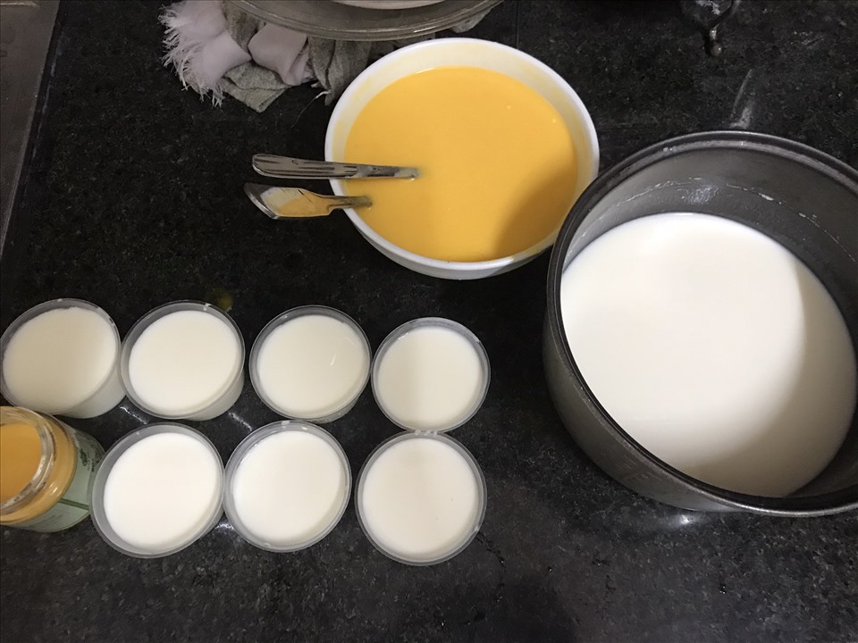 Cách làm sữa chua xoài đơn giản tại nhà cho mùa hè nóng bức