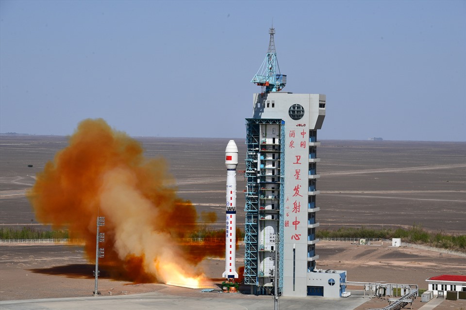 Trung Quốc phóng vệ tinh viễn thám tại Trung tâm phóng vệ tinh Tửu Tuyền vào ngày 30.4.2021. Ảnh: Chinadaily