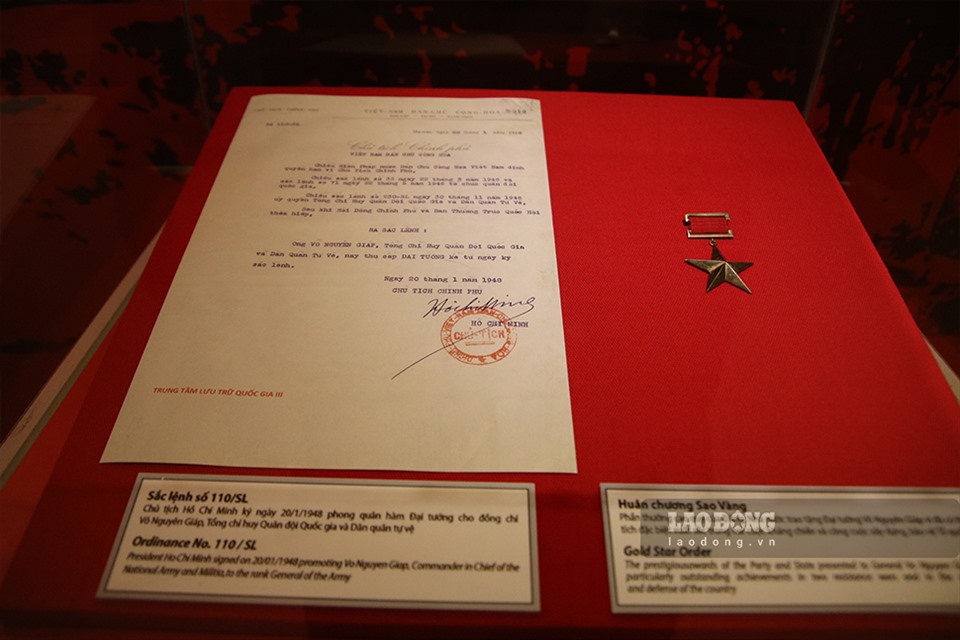 Sắc lệnh số 110-SL ngày 20.1.1948 của Chủ tịch Chính phủ Việt Nam Dân chủ Cộng hòa về việc phong cấp Đại tướng cho đồng chí Võ Nguyên Giáp.