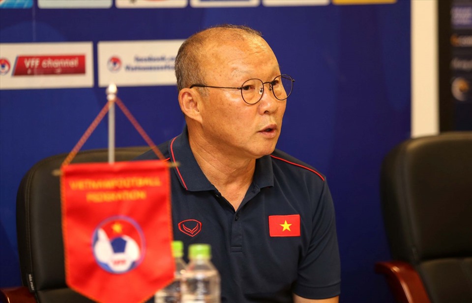 Hợp đồng của huấn luyện viên Park Hang-seo và VFF sẽ hết hạn đầu năm 2022. Ảnh: VFF