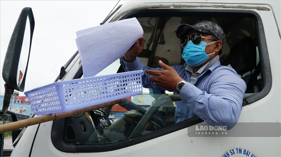 Bắt đầu từ hôm nay Cần Thơ yêu cầu tất cả các phương tiện vận chuyển hàng hóa từ các địa phương khác đến thành phố đều phải đăng ký trước.