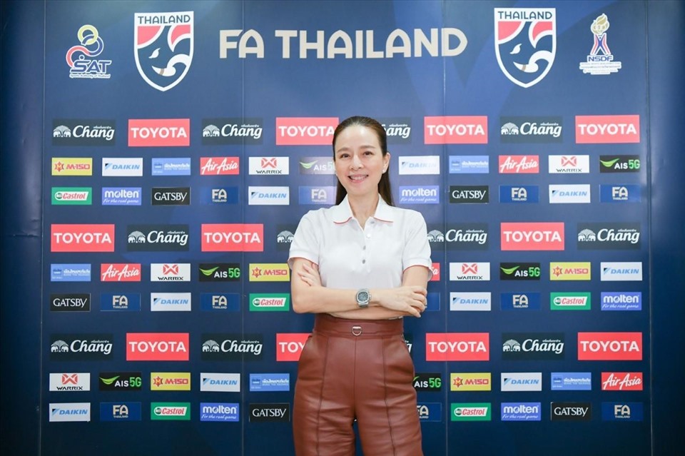 Trưởng đoàn tuyển Thái Lan, Nualphan Lamsam khẳng định quyết tâm vô địch AFF Cup 2020. Ảnh: Bangkok Post.