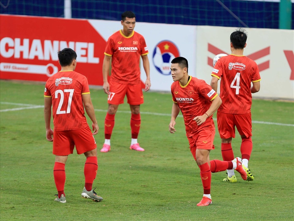 Tiền đạo trẻ Tuấn Hải lập cú đúp trong trận đấu tập với U22 Việt Nam. Ảnh: VFF