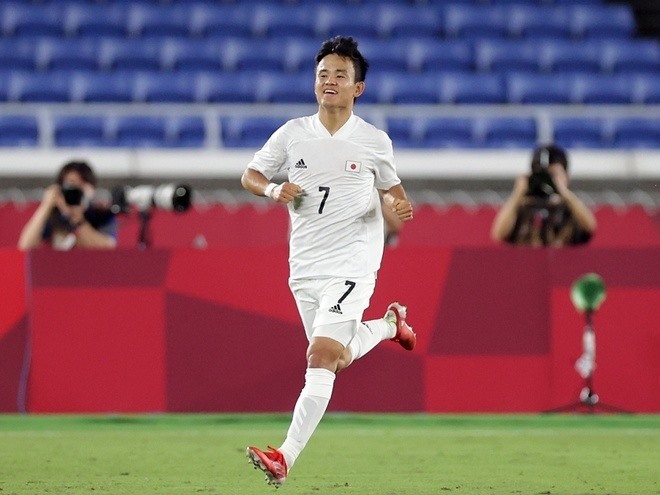 Với thể hình nhỏ con và lối chơi lắt léo, Kubo có biệt danh “Messi Nhật Bản“. Ảnh: AFP