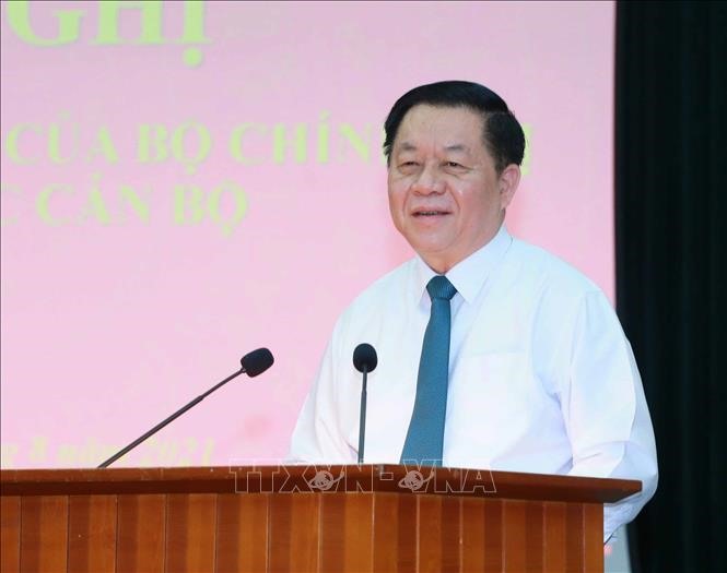 Ông Nguyễn Trọng Nghĩa, Bí thư Trung ương Đảng, Trưởng Ban Tuyên giáo Trung ương phát biểu tại Hội nghị. Ảnh: Phương Hoa/TTXVN