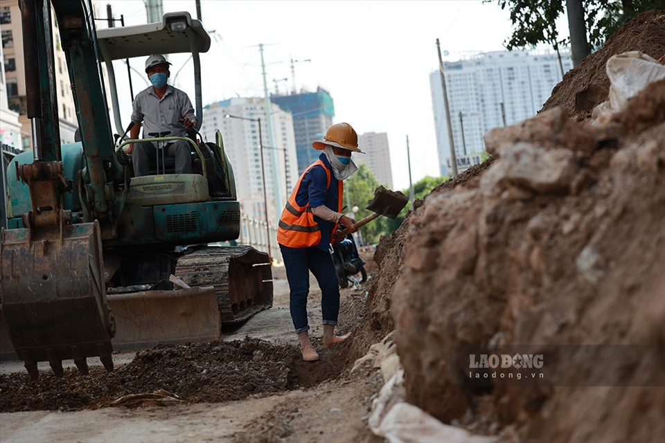 Dự án xây dựng hầm chui Lê Văn Lương là công trình trọng điểm được Hà Nội cấp phép thi công trong đợt giãn cách xã hội lần này.