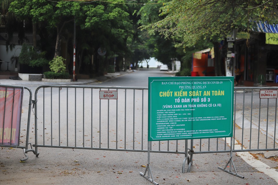 Các chốt chặn “vùng xanh” được thiết lập tại phường Quảng An.