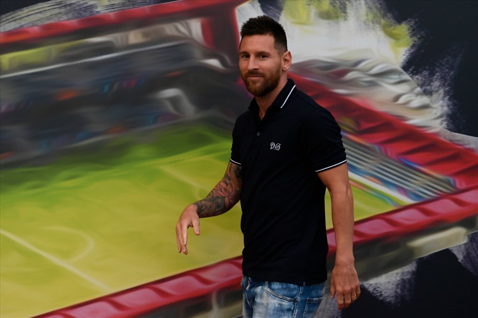 Messi cũng chỉ biết chuyện khi trở lại Barcelona để chuẩn bị ký hợp đồng mới. Ảnh: Mundo Deportivo