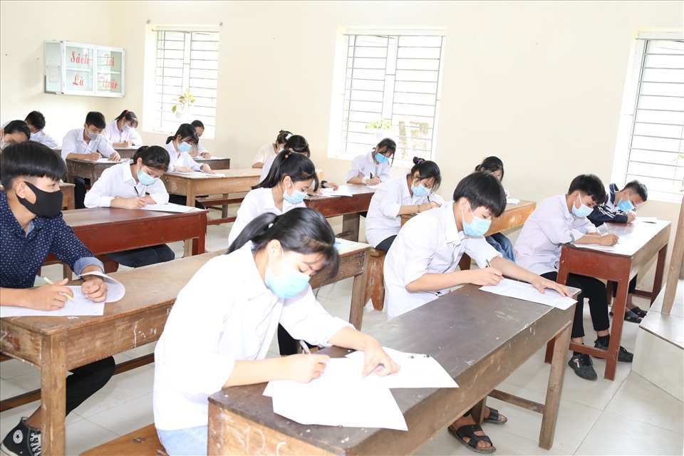 Học sinh các cấp trên địa bàn tỉnh Ninh Bình bắt đầu học chính khóa từ ngày 6.9. Ảnh: NT