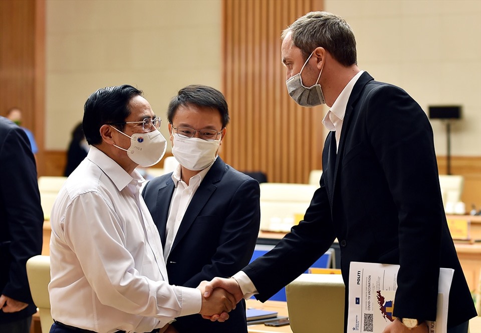 Thủ tướng Phạm Minh Chính và các đại biểu dự cuộc làm việc. Ảnh: VGP/Nhật Bắc