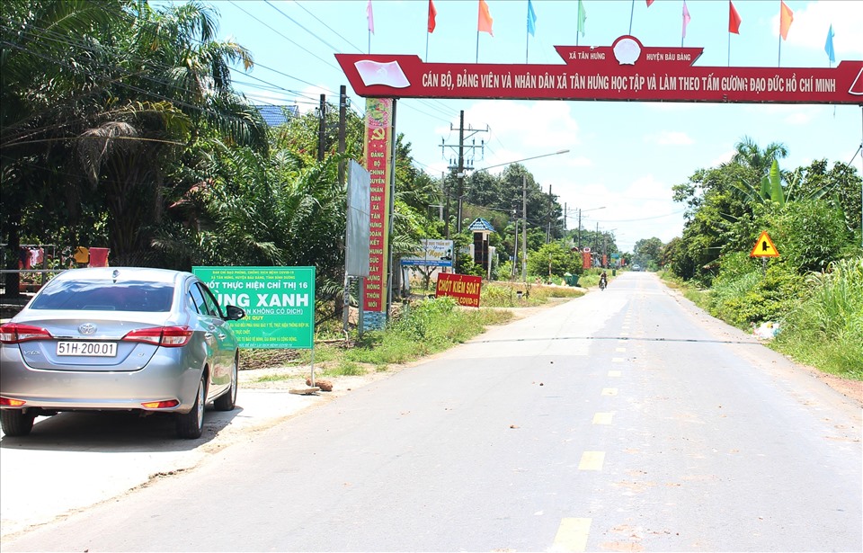 Huyện Bàu Bàng một trong những địa phương đã công bố “vùng xanh” nới lỏng giãn cách xã hội từ Chỉ thị 15 xuống Chỉ thị 15. Ảnh: Đình Trọng