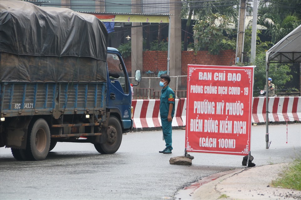 Việc lưu thông của người dân trong tỉnh Bình Dương sẽ được quyết định vào ngày 15.9. Ảnh: Đình Trọng