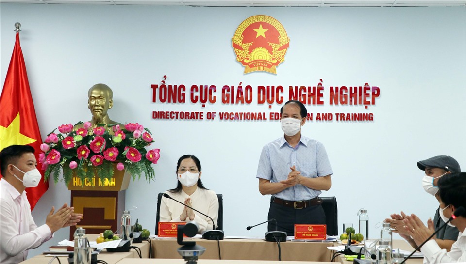 Ông Đỗ Năng Khánh, Phó Tổng cục trưởng Tổng cục GDNN – Chủ tịch Hội đồng phát biểu. Ảnh: Tổng cục GDNN.