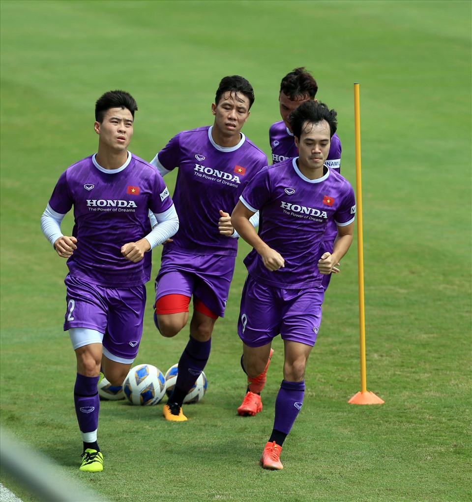 Các cầu thủ phải rất nỗ lực mới hoàn thành được “giáo án” của huấn luyện viên Park Hang-seo.